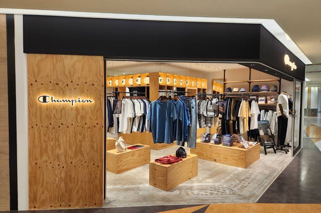Champion 成田空港店