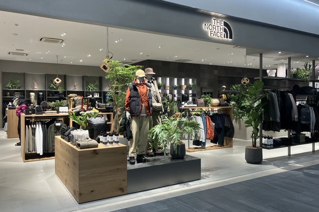 THE  NORTH  FACE  SAKURAMACHI  Kumamoto